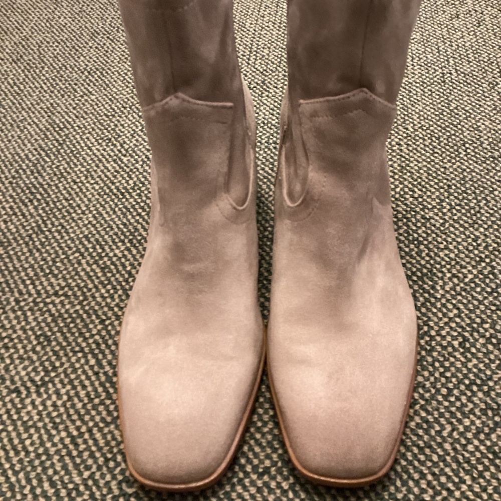 EUC booties, Size 8M